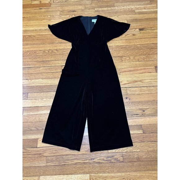 Joseph Ribkoff Womens Velvet Jumpsuit Sz 2 Black Flutter Sleeve Cropped Vintage - Picture 1 of 4